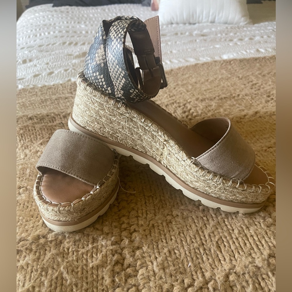 Women’s Espadrille Wedge Sandals in Taupe with Snake-Print Ankle Strap